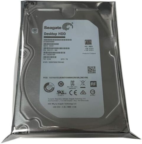 محرك الأقراص الصلبة لسطح المكتب Seagate ST6000DX000 سعة 6 تيرابايت وذاكرة تخزين مؤقت سعة 128 ميجابايت و7200 دورة في الدقيقة SATA بسرعة 6 جيجابت في الثانية مقاس 3.5 بوصة (متجدد) in Saudi Arabia