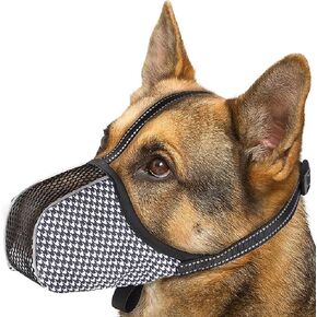 Dog Muzzle for Extra Small Dogs Anti & Prevent Biting Chewing Barking Soft Air Mesh Muzzles Reflective Ajustable Full Coverage Dog Mouth Guard Cover for Grooming Scavenging Black XS