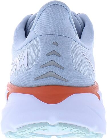 حذاء جري نسائي من HOKA ONE ONE، مقاس 8.5 أمريكي in Saudi Arabia