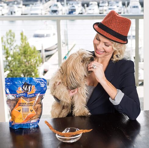 KONA'S Chips Mini Chicken Chews (16 أونصة) لدغات الدجاج الناعمة للكلاب، قضمات صغيرة الحجم من الدجاج المتشنج للكلاب in Saudi Arabia