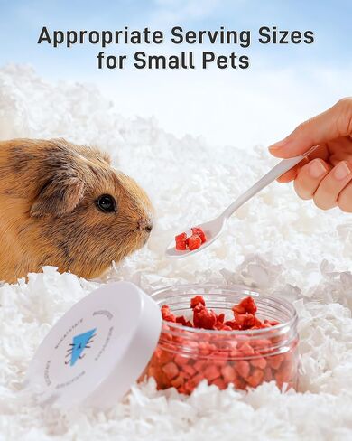 BUCATSTATE Small Animal Treat 3.5oz, 100% Freeze-Dried Banana Hamster Snack & Treat for Rabbits, Guinea Pigs, Chinchillas, Dwarf Syrian Hamsters in Saudi Arabia