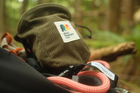 Vintage Corduroy Climbing Chalk Bag for Rock Climbing & Bouldering with Zipper Pocket, Brush Loop & Adjustable Belt - Perfect Gear for Indoor Gym and Outdoors in Kuwait