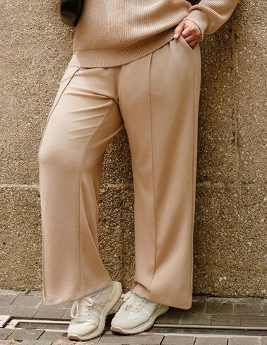 Hanna Nikole Plus Size Sweatpants for Women Drawstring Elastic Waist Casual Pants Wide Leg Lounge Pants with Pockets in Saudi Arabia