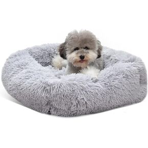 سرير جافينيا للقطط للقطط الداخلية، وسادة ناعمة طويلة من القطيفة مقاس 24 بوصة، سرير للحيوانات الأليفة قابل للغسل، سرير مربع مهدئ للتدفئة الذاتية للقطط والكلاب مضاد للانزلاق ومقاوم للماء (24 × 20 × 7 بوصة، رمادي) in Kuwait