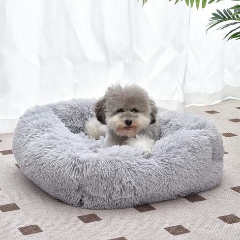 سرير جافينيا للقطط للقطط الداخلية، وسادة ناعمة طويلة من القطيفة مقاس 24 بوصة، سرير للحيوانات الأليفة قابل للغسل، سرير مربع مهدئ للتدفئة الذاتية للقطط والكلاب مضاد للانزلاق ومقاوم للماء (24 × 20 × 7 بوصة، رمادي) in Kuwait