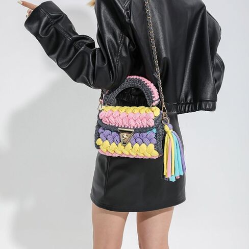 حقائب كروس مصنوعة يدويًا لحفلات الزفاف من الكروشيه للنساء، حقيبة كتف بغطاء قلاب للسهرة in Kuwait