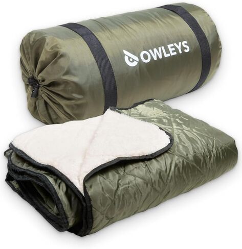 بطانية صوف خارجية مضادة للماء للسفر - بطانية دافئة باللونين الأخضر/الأبيض - سجادة خارجية من الصوف مزدوجة الجوانب مع حقيبة للتخييم والنزهات والشواطئ والملاعب in Kuwait