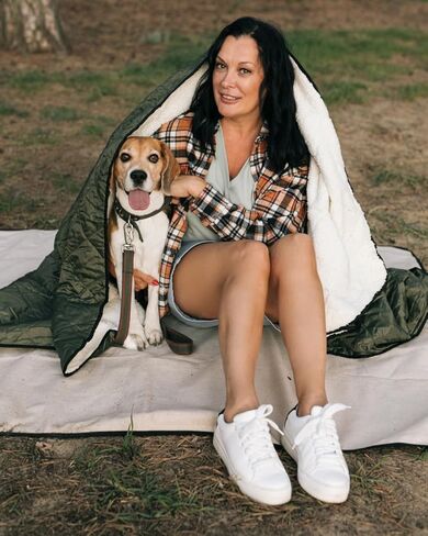 بطانية صوف خارجية مضادة للماء للسفر - بطانية دافئة باللونين الأخضر/الأبيض - سجادة خارجية من الصوف مزدوجة الجوانب مع حقيبة للتخييم والنزهات والشواطئ والملاعب in Kuwait