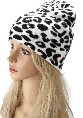 قبعة صغيرة بطبعة جلد الفهد، قبعة جمجمة بطبقتين، قبعات شتوية بيضاء in Kuwait