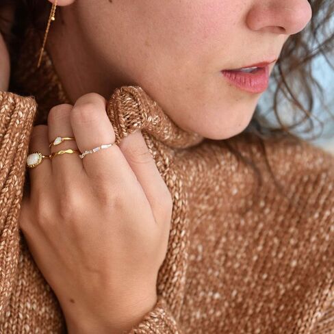 بلوسوم آند هيو ميني باجيت إيتيرنيتي باند | لا يسبب الحساسية مطلي بالذهب عيار 18 قيراط .925 | خاتم ذهب لذيذ | العنقودية تشيكوسلوفاكيا الرغيف الفرنسي التراص الدائري in Kuwait