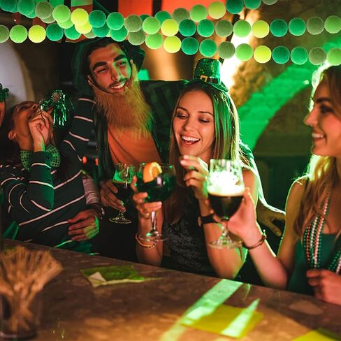 200 قطعة من كرات اللباد الصغيرة لعيد القديس باتريك، كرات اللباد الصوفية بقطر 30 مم، كرات اللباد الخضراء الأيرلندية لعيد القديس باتريك، تلبيد الربيع الأيرلندي وديكور إكليل in Kuwait