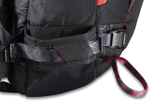 Dakine Team Poacher Ras 26L Sammy Carlson - Black, One Size in Saudi Arabia