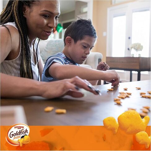 Goldfish Cheddar Cheese Crackers, Baked Snack Crackers, 6.6 oz Bag in Saudi Arabia