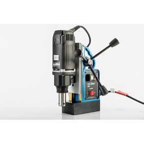 مكبس الحفر المغناطيسي Unibor E35N 3MLC - أداة حفر معدنية متينة - محمولة وفعالة، مثالية للمعادن والتطبيقات شديدة التحمل التصاق مغناطيسي 1350 رطل | محرك قوي بقوة 1100 واط، 2 بوصة DOC in Kuwait