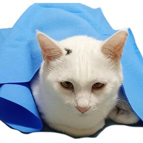 Quick-Dry Dog Towels Cat Towels - Dries Cats Dogs Fast - Easy to Wring Out & Reuse Shammy Bath Towels 1PCS Blue Suitable for Pets Dogs Cats (S 17 * 13inch Small cat)