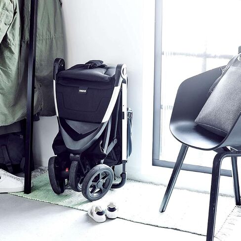 Thule Spring Compact Stroller in Saudi Arabia