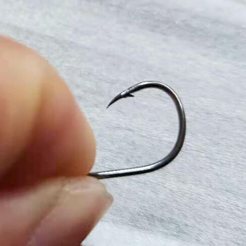 500 Pcs Carbon Steel Fishing Hooks Fishhooks Sharp Fish Hook Fishing Bait Rigs Fishing Tackle Gear with Box for Saltwater Freshwater in Saudi Arabia