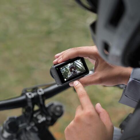 مجموعة DJI Osmo Action 3 الخارجية، كاميرا أكشن بدقة 4K/120 إطارًا في الثانية مع حزام للصدر وحقيبة الظهر للتنزه سيرًا على الأقدام وركوب الدراجات، مجال رؤية واسع للغاية، HorizonSteady، مقاومة للبرد وما يصل إلى 320 دقيقة مع بطاريتين in Kuwait
