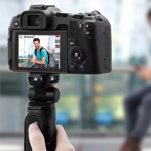 مجموعة أدوات إنشاء محتوى كاميرا Canon EOS R8 ذات الإطار الكامل بدون مرآة، بما في ذلك الهيكل + عدسة 24-50 مم + ميكروفون + مقبض حامل ثلاثي القوائم 5803C037 مع حقيبة معدات ديكو + بطاريتين + 2 بطاقة ذاكرة سعة 64 جيجابايت وملحقاتها in Saudi Arabia