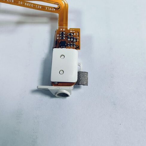 Thin White Audio Headphone Jack & Hold Switch for iPod Classic 5th 6th 7th Gen in Saudi Arabia
