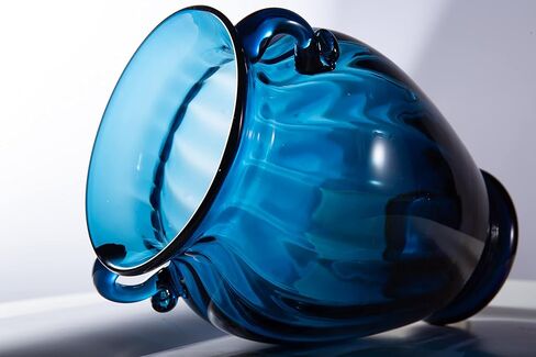 مزهرية زهور زجاجية زرقاء فاخرة لقطعة مركزية للطاولة، مزهرية زجاجية ملونة شفافة عالية الجودة مع مقبض، تشكيلة زهور إبداعية لسطح المكتب لديكور المنزل والحلي المركزية والأحداث in Kuwait