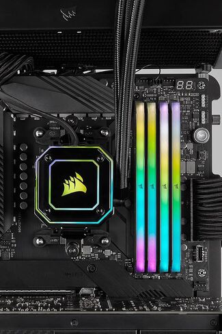 CORSAIR Vengeance RGB RT 32GB (4x8GB) DDR4 3600 (PC4-28800) C18 1.35V ذاكرة سطح المكتب in Saudi Arabia