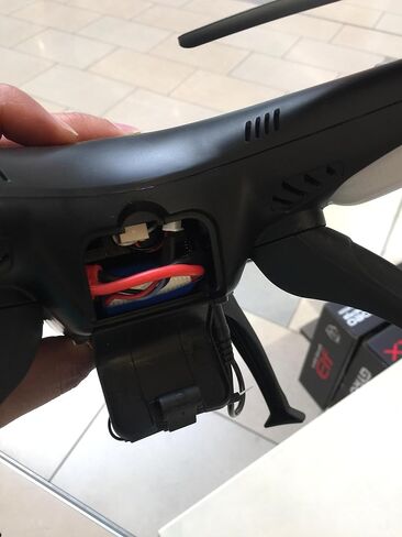 استبدال الأجزاء (الشاحن) للطائرة بدون طيار Promark P70 VR (walmart.com) والطائرة بدون طيار P70-CW in Saudi Arabia
