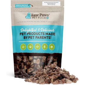 Raw Paws Chicken Hearts Treats, 4 oz - All Natural Freeze Dried Dog Cat Ferrets Food Topper - High Protein Pet Treats - Taurine Source - Grain Free