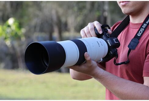 Canon RF 200-800mm f/6.3-9 عبارة عن عدسة تكبير تليفوتوغرافي فائقة USM RF للحياة البرية والطبيعة والرياضات الخارجية (6263C002) + مجموعة مرشح + حافظة غطاء + مجموعة تنظيف (متجددة) in Saudi Arabia