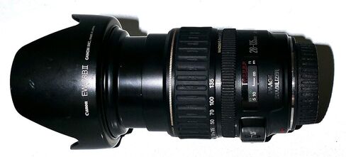 عدسة تكبير Canon EF 28-135mm f/3.5-5.6 IS USM لكاميرات Canon EF Mount SLR DSLR - التركيز التلقائي وتثبيت الصورة (متجدد) in Saudi Arabia