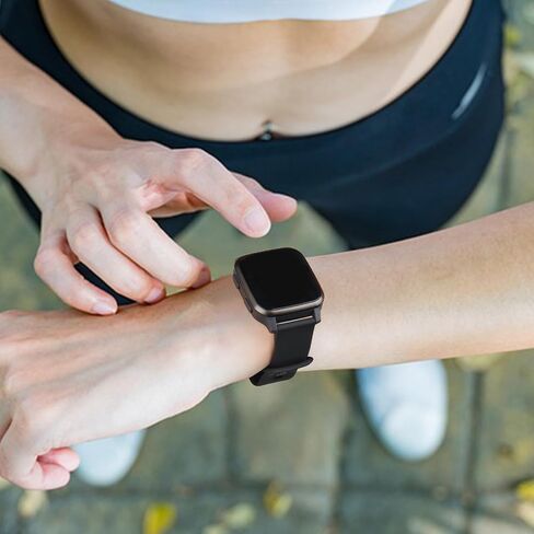 أساور Vancle متوافقة مع Garmin Forerunner 245/Forerunner 645/Forerunner 165/Forerunner 55 SmartWatch، سوار رياضي من السيليكون 20 مم لموسيقى Garmin Forerunner 245/645/165 للنساء والرجال in Saudi Arabia