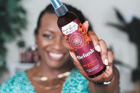 Uncle Funky's Daughter Defunk Hair Odor Neutralizing Tonic, 8 oz in Saudi Arabia