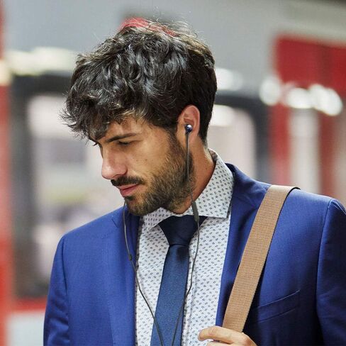 PHILIPS Audio PRO6105 Wired Earbuds, Headphone with Mic, Hi-Res Audio, Lightweight, Comfortable Fit - Black (PRO6105BK/00) in Saudi Arabia