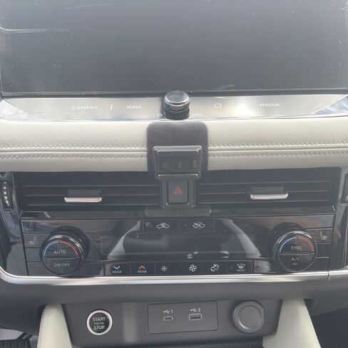 car Phone Holder for 2021-2024 Nissan Rogue Sport Phone Mount Interior Accessories Phone Stand Vent (for 2021-2024 Rogue) in Saudi Arabia