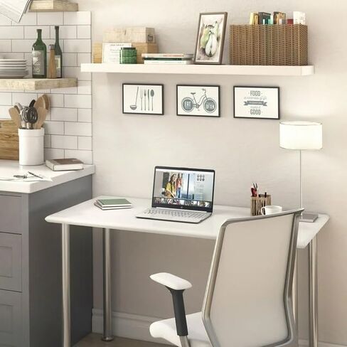 كمبيوتر محمول HP 15 رفيع باللون الفضي Intel i3-1215U سداسي النواة (Beat i5-1135G7) وذاكرة الوصول العشوائي (RAM) سعة 8 جيجابايت وسعة 256 جيجابايت SSD وكاميرا ويب بدقة 15.6 بوصة وواي فاي ورسومات 4K W11 (15-DY5 - متجدد) in Saudi Arabia