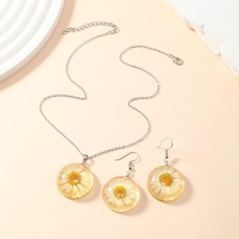 Yellow Sunflower Pendant Necklace Earrings Bracelet Inspirational Sunflower Necklace for Women Girls Charm Sunflower Drop Earrings Spring Flower Jewelry Set in Saudi Arabia