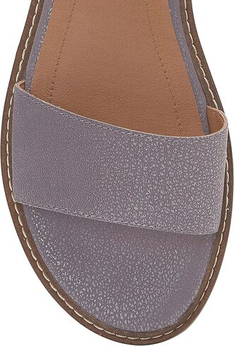 صندل مسطح للسيدات من Lucky Brand، مقاس 5.5 in Kuwait