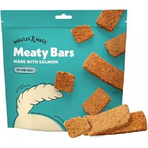 Wiggles and Wags Meaty Bars Made with Salmon