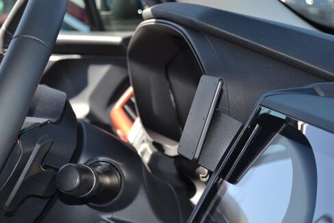 Scosche PC855513 ProClip Center Dash Mount Compatible with 2017-2023 Subaru Impreza, 2018-2023 Crosstrek, & 2019-2023 Forester (Mounting Base Only) in Saudi Arabia