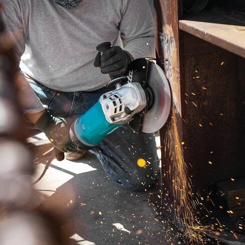 Makita GA9070X1 9" Angle Grinder, with AFT® and Brake in Saudi Arabia