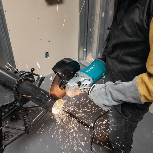 Makita GA9070X1 9" Angle Grinder, with AFT® and Brake in Saudi Arabia