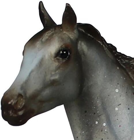 Breyer Classics Black Beauty Horse and Book Set (1:12 Scale), 8 years and up in Kuwait