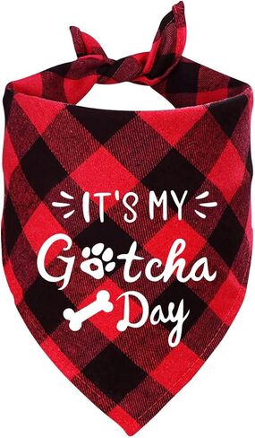 ptzizi مضحك الأحمر منقوشة القطن كلب مثلث باندانا المرايل، انها بلدي مسكتك يوم صغير متوسط ​​كبير كلب عيد ميلاد حزب وشاح مريلة الملحقات هدية لمحبي الكلاب الأليفة هدية in Kuwait