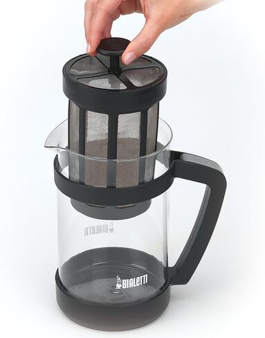 ماكينة صنع القهوة الباردة من بياليتي 06765 - إبريق زجاجي وفلتر شبكي من الفولاذ المقاوم للصدأ - ماكينة صنع القهوة المثلجة المدمجة والمحمولة ومصفاة الشاي - الأفضل للقهوة الخشنة والمطحونة، 24oz، أسود in Kuwait