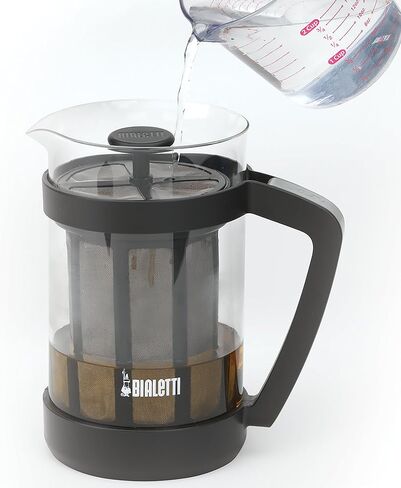 ماكينة صنع القهوة الباردة من بياليتي 06765 - إبريق زجاجي وفلتر شبكي من الفولاذ المقاوم للصدأ - ماكينة صنع القهوة المثلجة المدمجة والمحمولة ومصفاة الشاي - الأفضل للقهوة الخشنة والمطحونة، 24oz، أسود in Kuwait