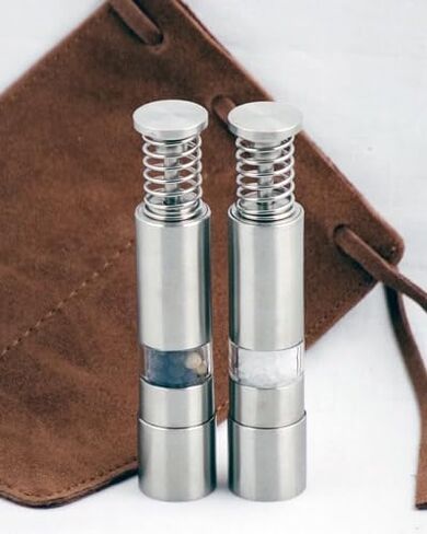 Travel Salt And Pepper Grinder Set, Grind Gourmet Original Pump & Grind Salt and Pepper Push It, Spice Grinder (Clear) in Kuwait