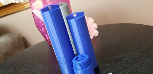 حاملات قوارير قطرة العين للسفر - غطاء لولبي، يحمل 3 قوارير - (2) عبوة - حجمان (قصير وطويل) - Znet3D (أسود، قصير) in Kuwait