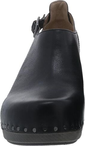 Dansko Sassy Stylish Upfront Closed Toe for Women - energy-return Footbed with Added Arch Support - Lightweight PU Outsole for Long-Lasting Wear - Great for All-Seasons Style in Saudi Arabia