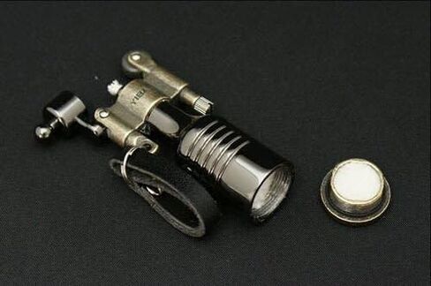 ولاعات بنزين ذات مظهر عتيق من Gravitis. مخزون محدود in Kuwait