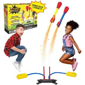 قاذفة الصواريخ Stomp Rocket Stomp and Catch للأطفال، 4 صواريخ رياضية - هدايا ألعاب ممتعة للأطفال في الفناء الخلفي والخارجي للأولاد والبنات - مجموعة مسدسات إسفنجية مع شبكة للإمساك - حامل قاذف قابل للتعديل